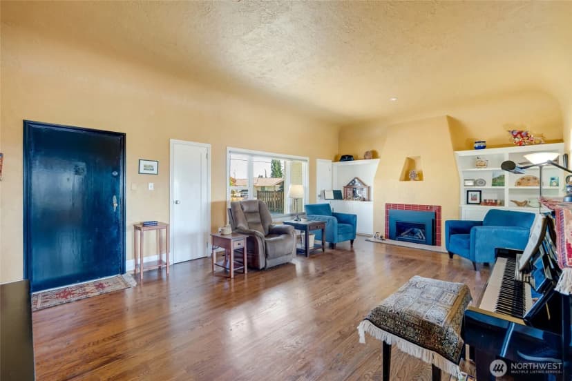 Property photo for 410 Alverson Boulevard, Everett photo 13