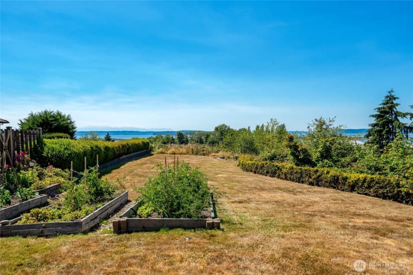 Property photo for 410 Alverson Boulevard, Everett photo 8