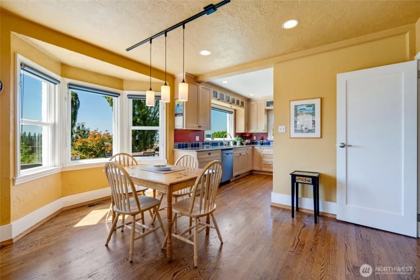 Property photo for 410 Alverson Boulevard, Everett photo 17