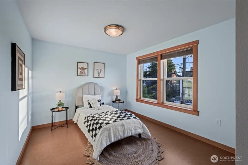 Property photo for 2534 57th Avenue Sw, Seattle photo 12