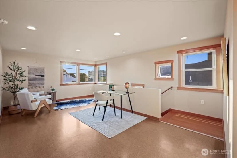 Property photo for 2534 57th Avenue Sw, Seattle photo 10