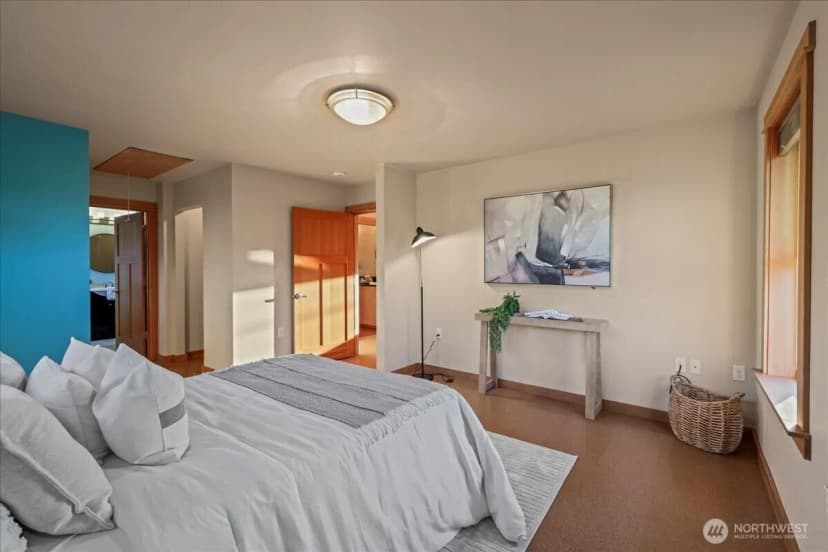 Property photo for 2534 57th Avenue Sw, Seattle photo 17