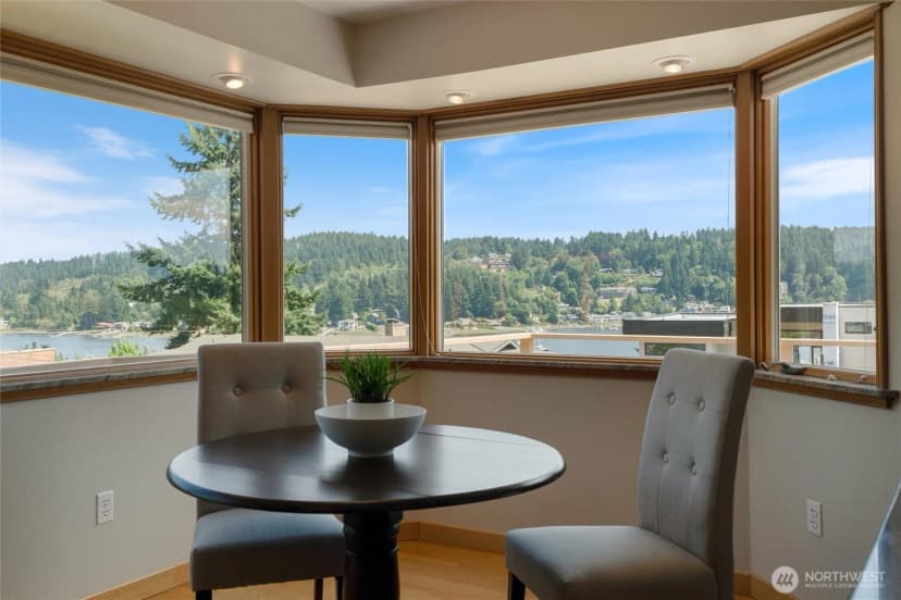 Property photo for 8324 Bayridge Avenue, Gig Harbor photo 20