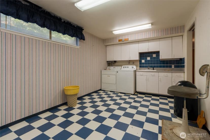 Property photo for 8324 Bayridge Avenue, Gig Harbor photo 34