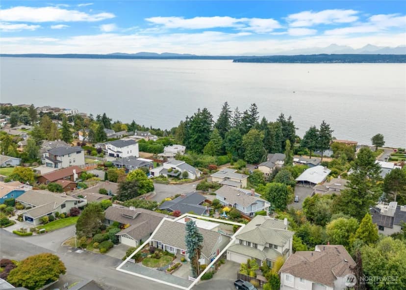 Property photo for 20215 24th Avenue Nw, Shoreline photo 40