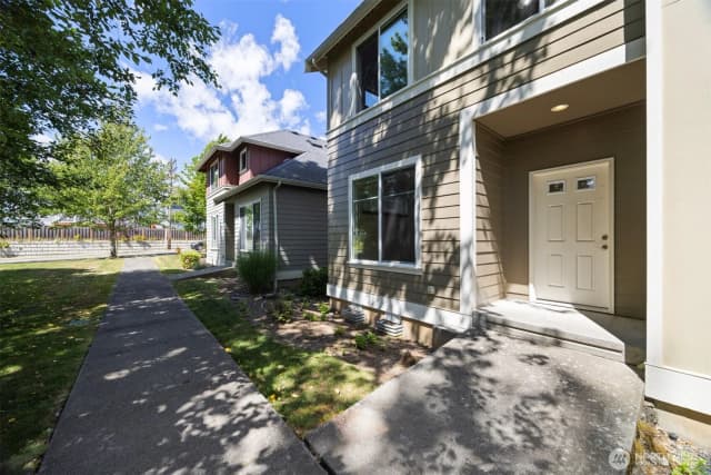 Property photo for 6214 Malloy Avenue, Ferndale photo 3