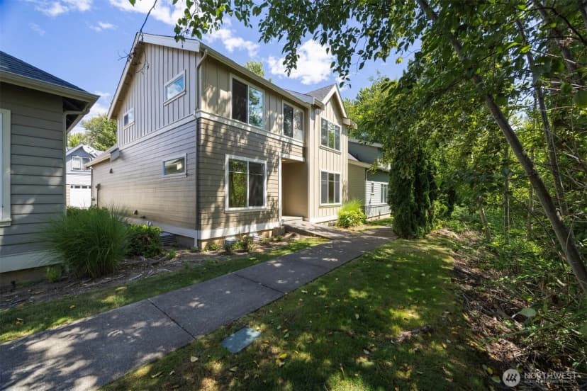 Property photo for 6214 Malloy Avenue, Ferndale