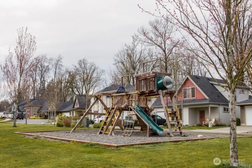 Property photo for 6214 Malloy Avenue, Ferndale photo 40