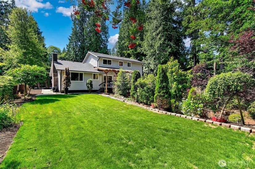 Property photo for 8215 184th Street Sw, Edmonds photo 21