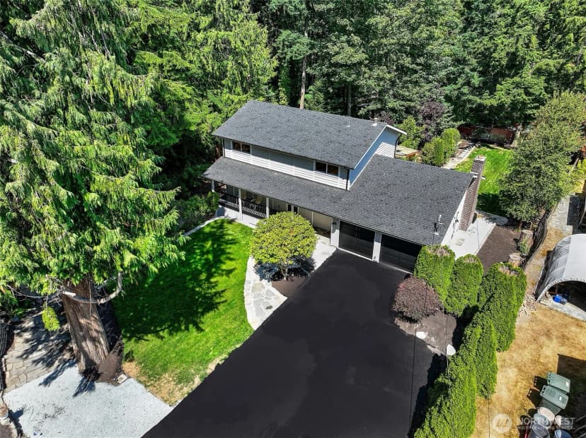 Property photo for 8215 184th Street Sw, Edmonds photo 28