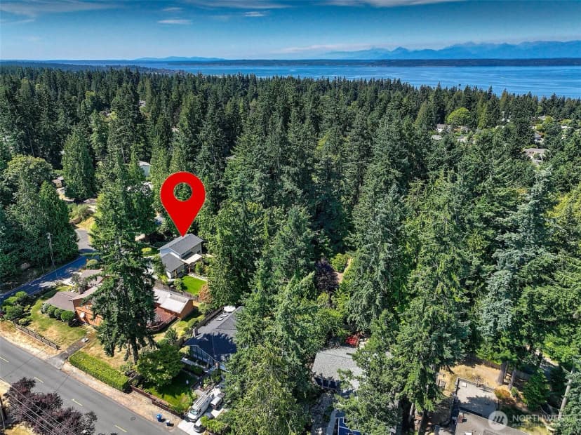 Property photo for 8215 184th Street Sw, Edmonds photo 26