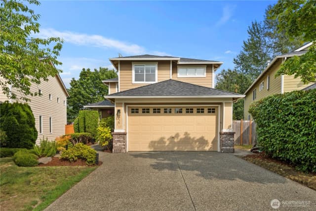 Property photo for 538 239th Avenue Se, Sammamish photo 2