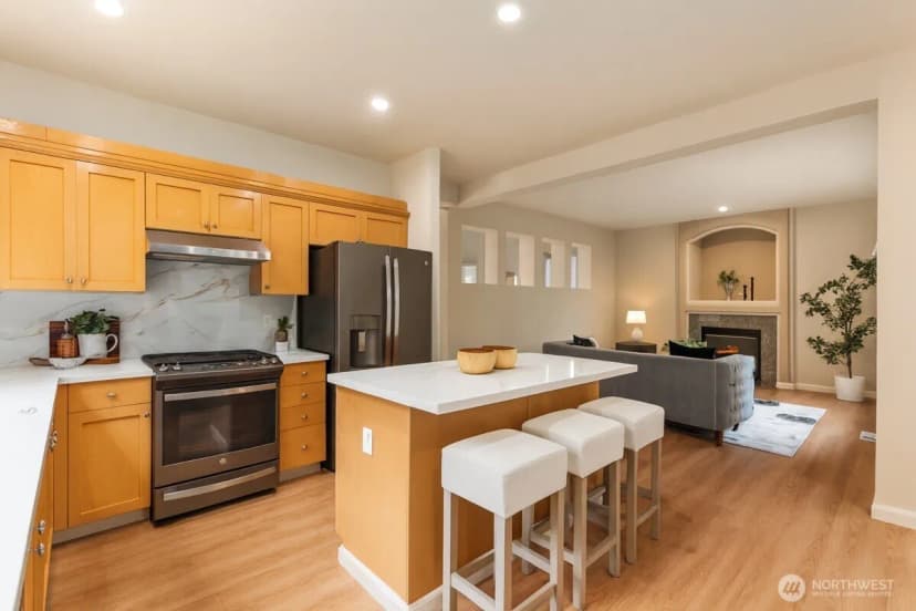 Property photo for 538 239th Avenue Se, Sammamish photo 13