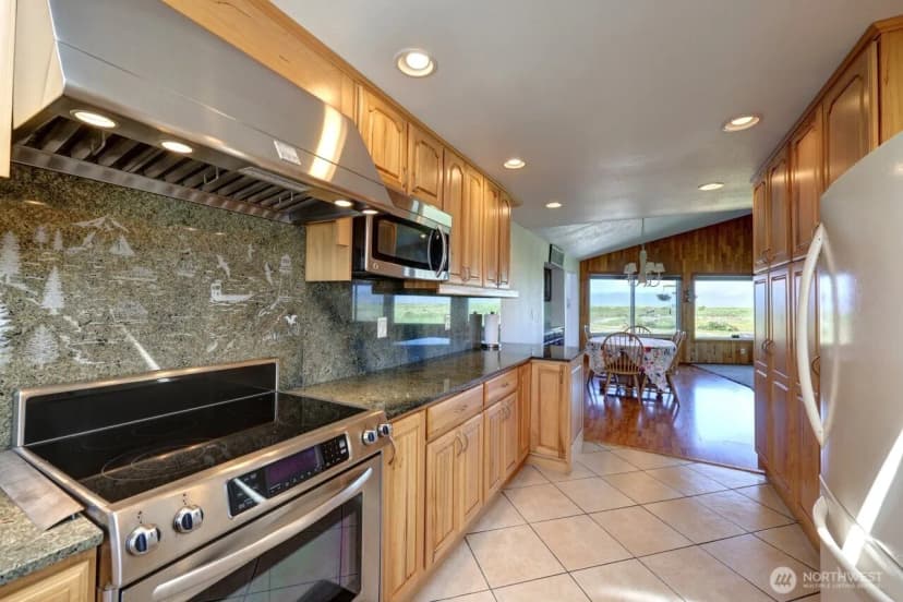 Property photo for 30715 G Street, Ocean Park photo 14