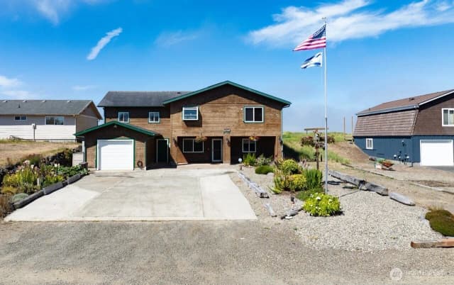 Property photo for 30715 G Street, Ocean Park