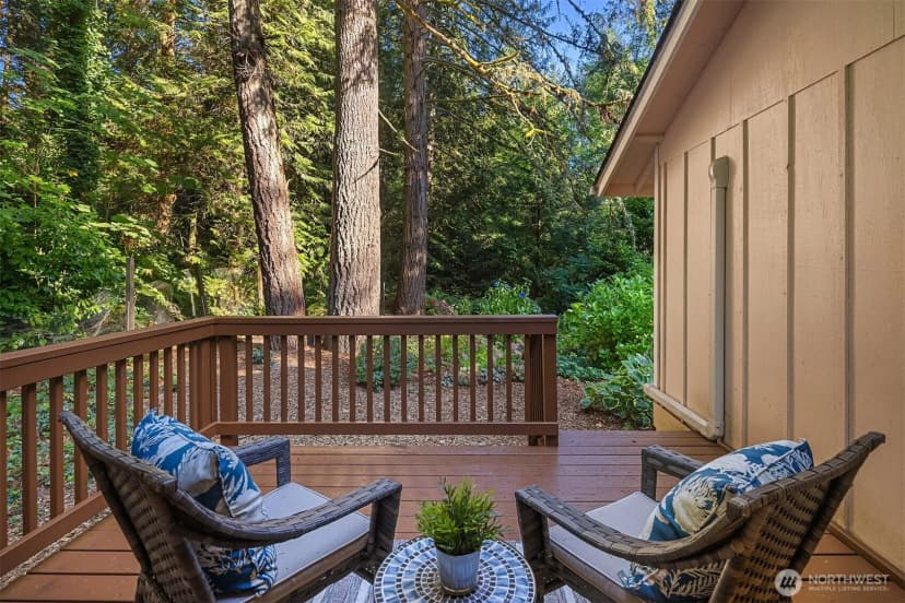 Property photo for 14115 Avondale Road Ne, Woodinville photo 16