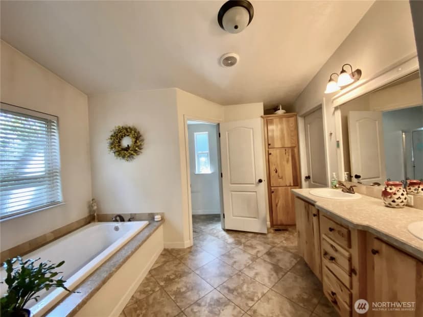 Property photo for 23411 Birch Lane, Ocean Park photo 17
