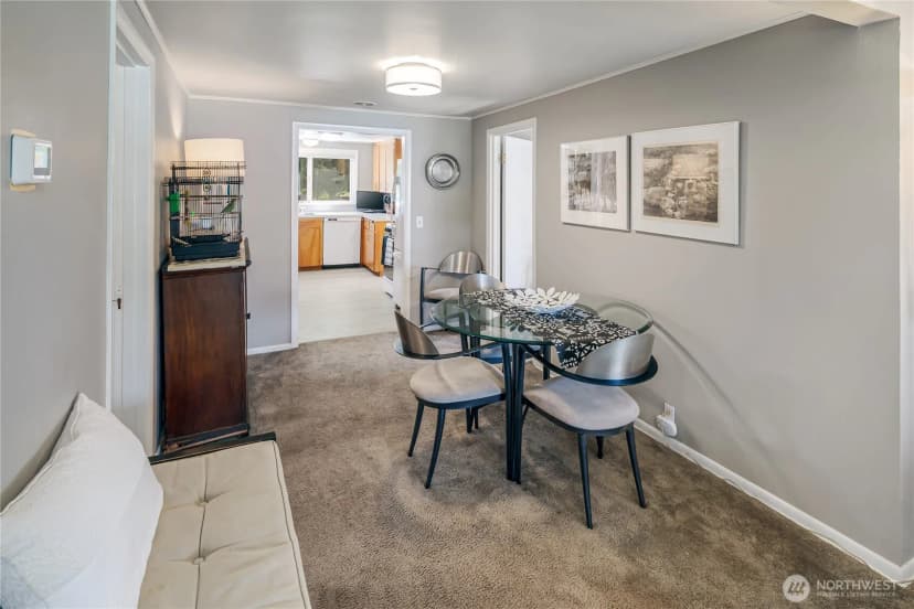 Property photo for 98201 Alverson Boulevard, Everett photo 11