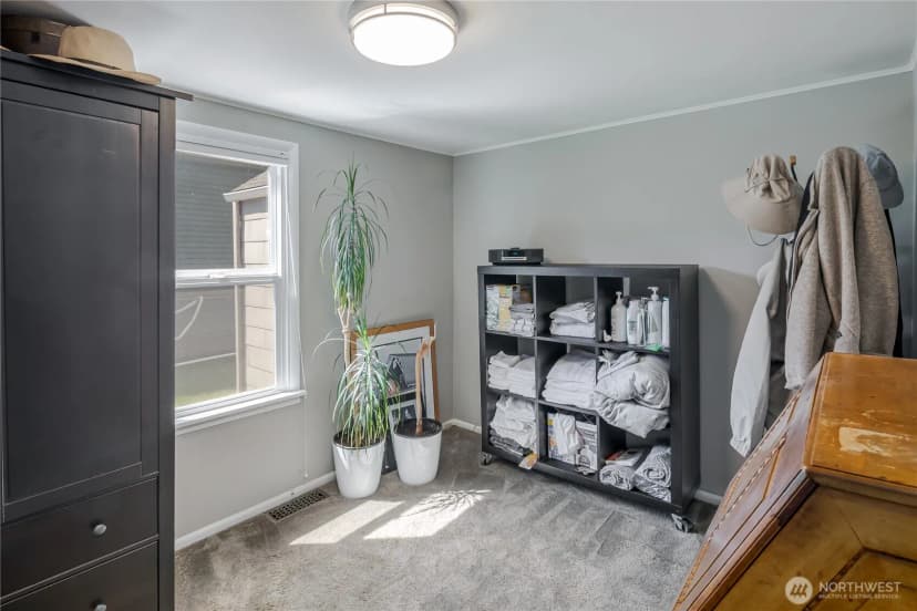Property photo for 98201 Alverson Boulevard, Everett photo 14