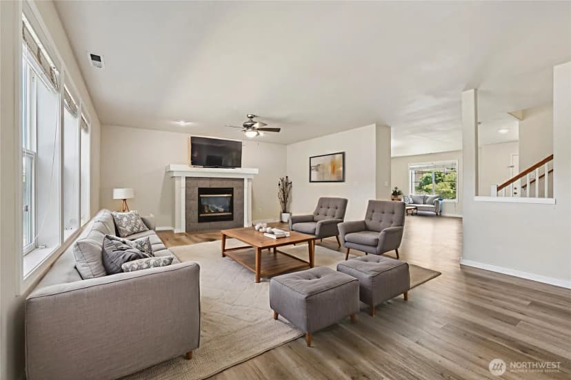 Property photo for 4408 S 332nd Place, Federal Way photo 8