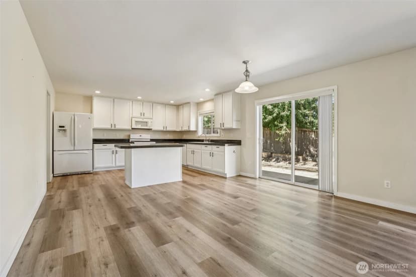 Property photo for 4408 S 332nd Place, Federal Way photo 10