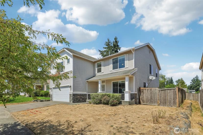 Property photo for 4408 S 332nd Place, Federal Way photo 3