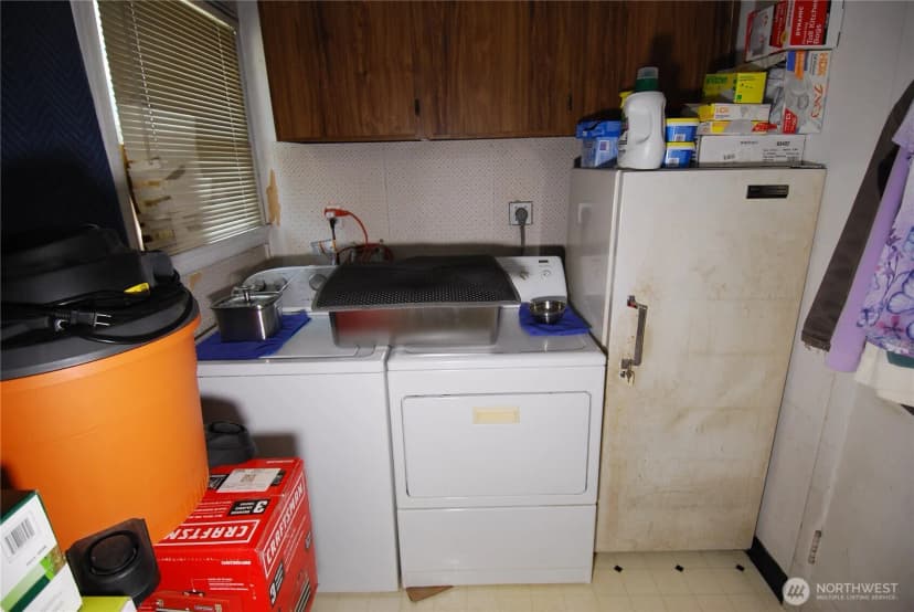 Property photo for 1208 Violet Meadow Street S, Tacoma photo 6