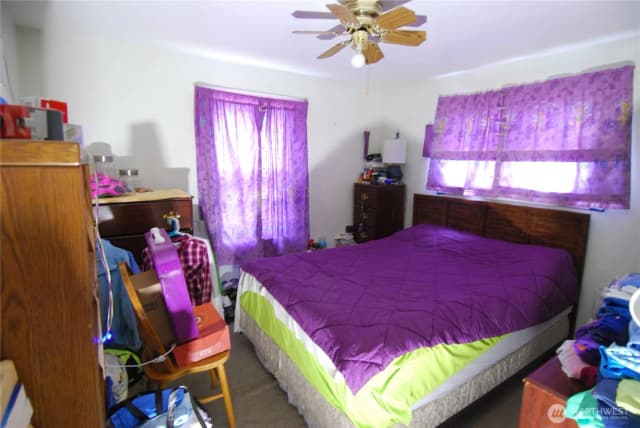 Property photo for 1208 Violet Meadow Street S, Tacoma photo 3