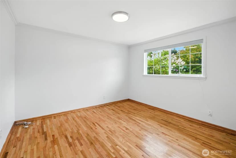 Property photo for 20517 81st Avenue W, Edmonds photo 17