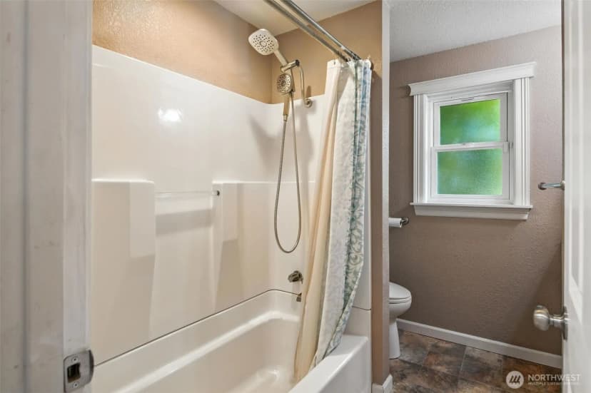 Property photo for 20517 81st Avenue W, Edmonds photo 20