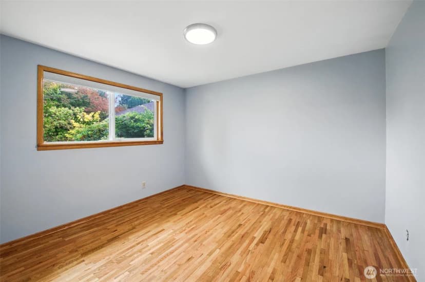 Property photo for 20517 81st Avenue W, Edmonds photo 16