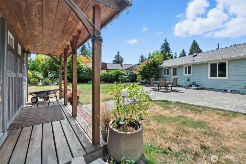 Property photo for 20517 81st Avenue W, Edmonds photo 23