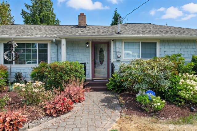 Property photo for 20517 81st Avenue W, Edmonds photo 3