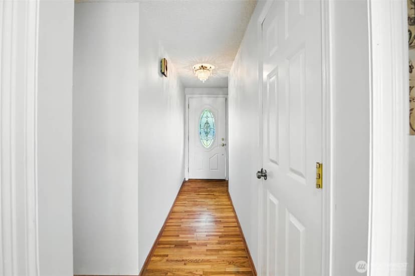 Property photo for 20517 81st Avenue W, Edmonds photo 19