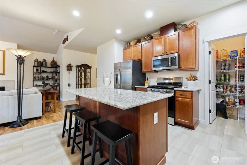 Property photo for 511 Grass Lake Street Nw, Olympia photo 23