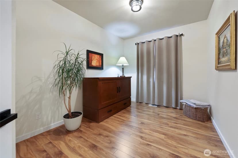 Property photo for 511 Grass Lake Street Nw, Olympia photo 12