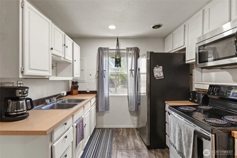 Property photo for 1306 E Spruce Street, Othello photo 12