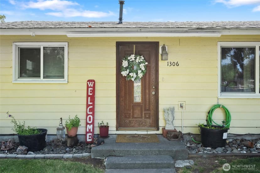 Property photo for 1306 E Spruce Street, Othello photo 4