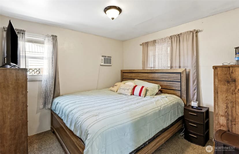 Property photo for 1306 E Spruce Street, Othello photo 8