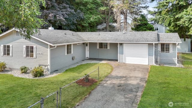 Property photo for 3921 Apollo Street Se, Lacey photo 2