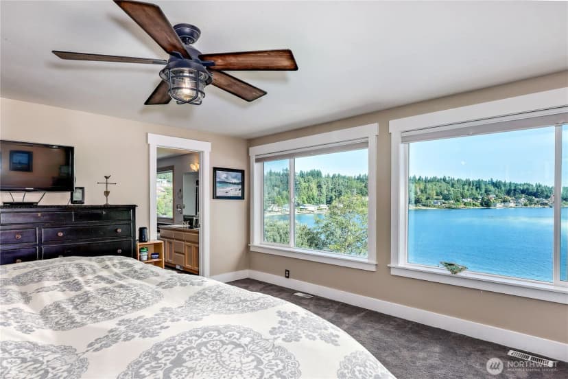 Property photo for 8117 Se Bay Street, Port Orchard photo 11