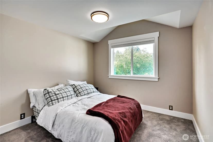 Property photo for 8117 Se Bay Street, Port Orchard photo 10