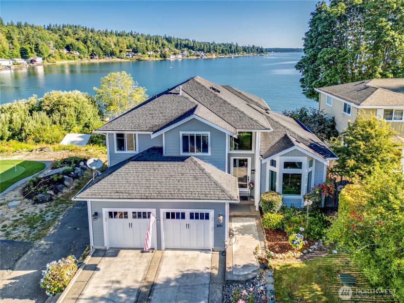 Property photo for 8117 Se Bay Street, Port Orchard