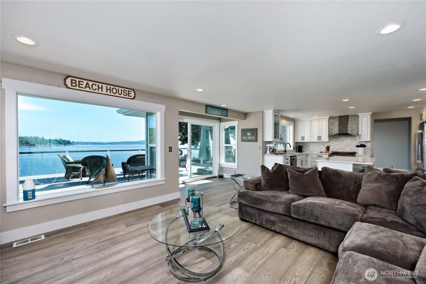 Property photo for 8117 Se Bay Street, Port Orchard photo 5