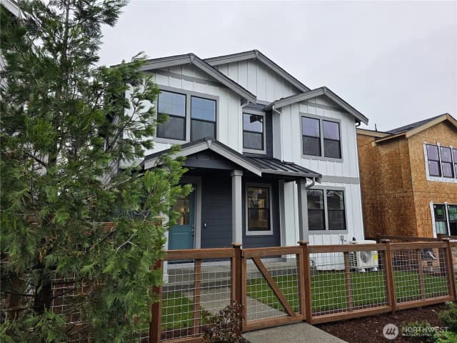 Property photo for 11510 Se 83rd Place #8, Newcastle photo 2