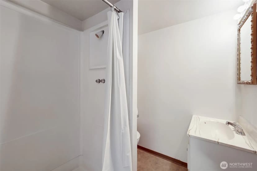 Property photo for 651 W Bertona Street, Seattle photo 25