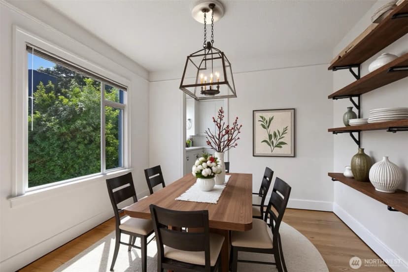 Property photo for 651 W Bertona Street, Seattle photo 6