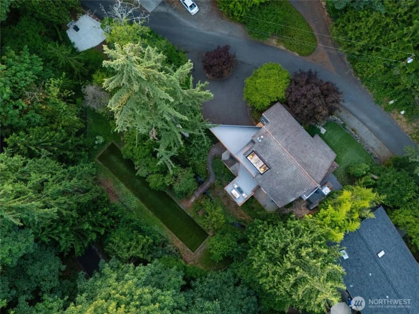 Property photo for 5047 84th Avenue Se, Mercer Island photo 35