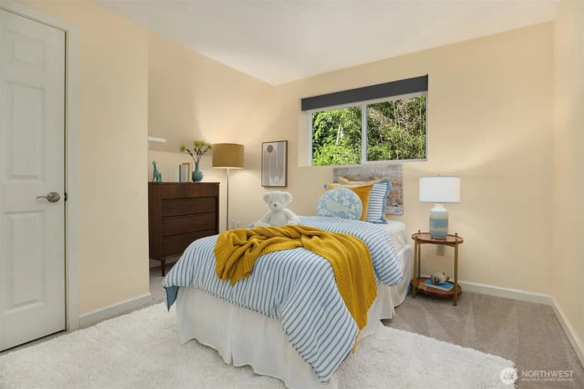 Property photo for 5047 84th Avenue Se, Mercer Island photo 23