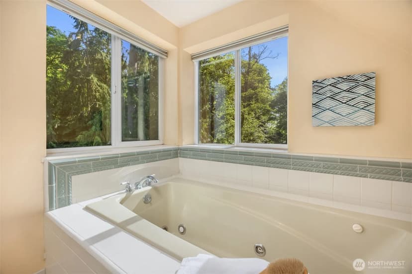 Property photo for 5047 84th Avenue Se, Mercer Island photo 20
